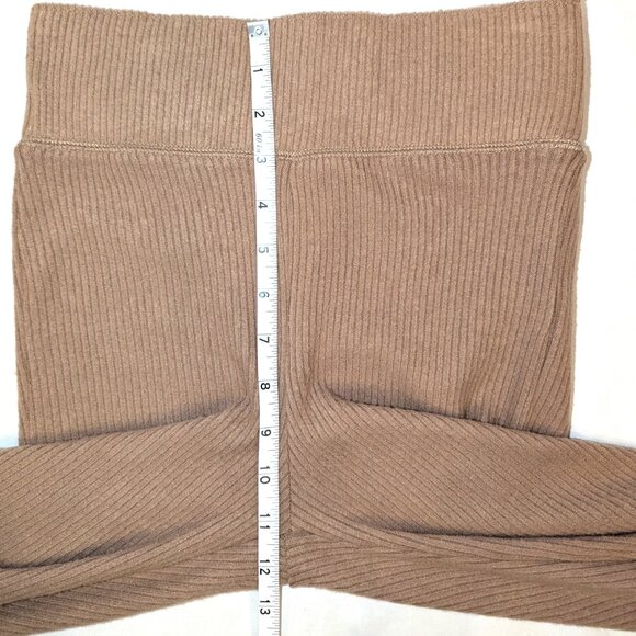 NWT Abercrombie & Fitch | Ribbed Lounge Leggings in Tan | Size Small - Picture 14 of 15